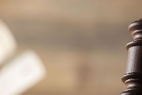 Deux salariées de la Préfecture des Ardennes renvoyées devant le tribunal pour avoir « offert » à un usager un timbre fiscal retrouvé par terre 