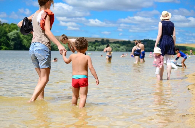 La baignade interdite au lac de Bairon