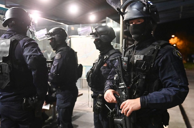 Violences urbaines à la Houillère , une compagnie de CRS débarque 