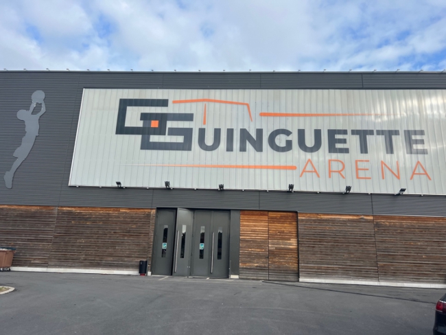 Environnement : Des panneaux photovoltaïques installés à la Guinguette Aréna de Charleville-Mézières